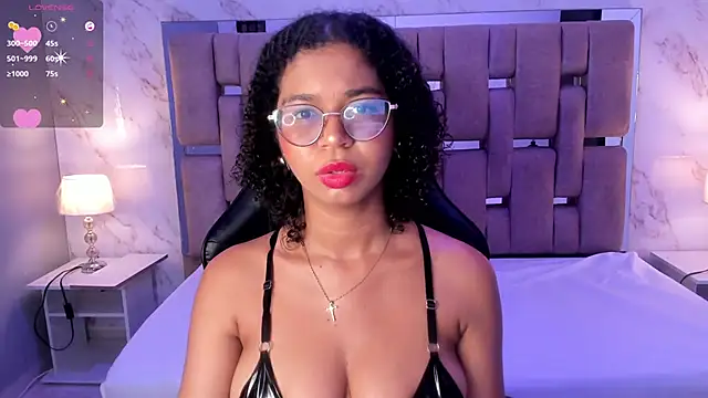 MilaHall  online show from 03-20-25, 03:56