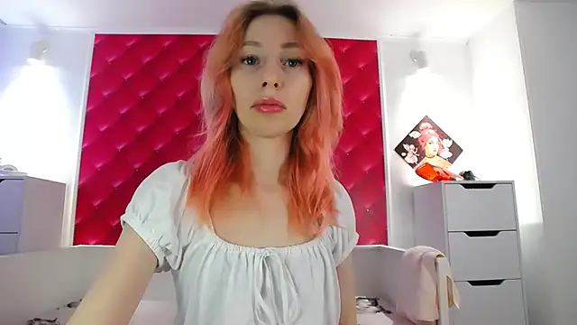 Snapshot of BarbieGoddess chatting on 01-25-25, 12:47 BarbieGoddess online show from 01-25-25, 12:47