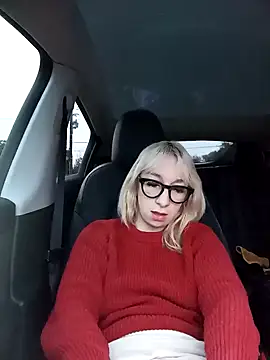 Snapshot of Giuliana_baby chatting on 02-01-25, 07:36 Giuliana baby online show from 02-01-25, 07:36