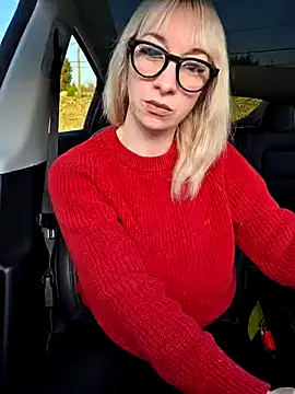 Snapshot of Giuliana_baby chatting on 03-06-25, 04:07 Giuliana baby online show from 03-06-25, 04:07