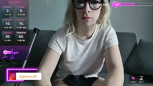 Snapshot of Giuliana_baby chatting on 03-14-25, 04:43 Giuliana baby online show from 03-14-25, 04:43