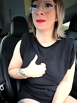 Snapshot of Giuliana_baby chatting on 11-10-25, 08:46 Giuliana baby online show from 11-10-25, 08:46