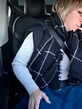 Snapshot of Giuliana_baby chatting on 12-02-25, 02:56 Giuliana baby online show from 12-02-25, 02:56