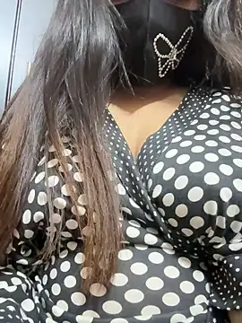 Disha-Luv online show from 01-22-25, 01:32