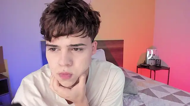 justinbiler online show from 02-04-25, 12:11