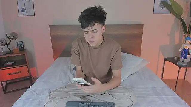 justinbiler online show from 09-13-25, 12:27