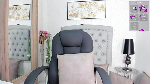 Snapshot of Katalella_murillo chatting on 02-02-25, 03:43 Katalella murillo online show from 02-02-25, 03:43