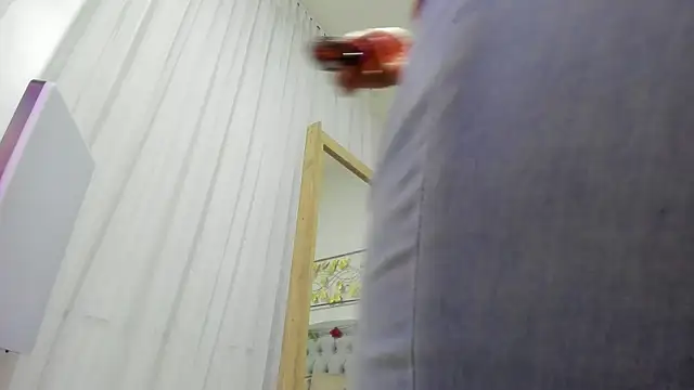 Snapshot of Katalella_murillo chatting on 03-13-25, 03:44 Katalella murillo online show from 03-13-25, 03:44