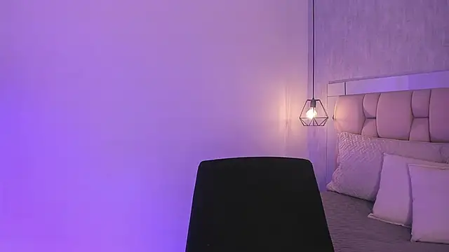 Snapshot of Roxie-Summers11 chatting on 03-11-25, 08:42 Roxie-Summers11 online show from 03-11-25, 08:42