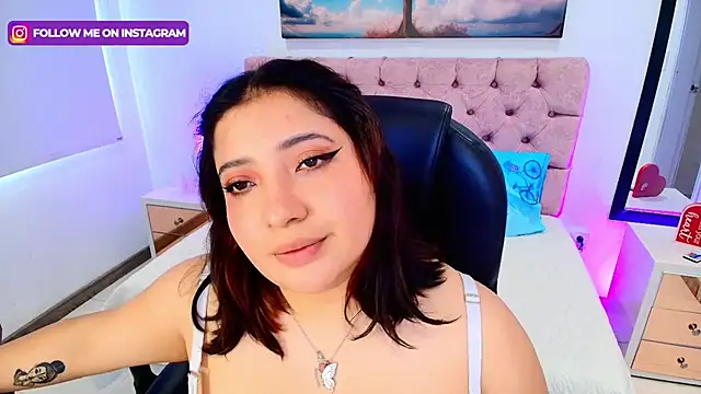 Snapshot of Emma_monserrat chatting on 11-08-25, 07:45 Emma monserrat online show from 11-08-25, 07:45