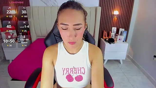 CAMILAGRAY online show from 10-29-25, 12:51