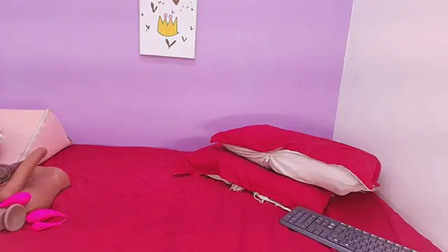 veronica sinner  online show from 02-04-25, 12:00