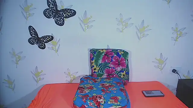 Snapshot of SammyBichota chatting on 02-19-25, 12:25 SammyBichota online show from 02-19-25, 12:25