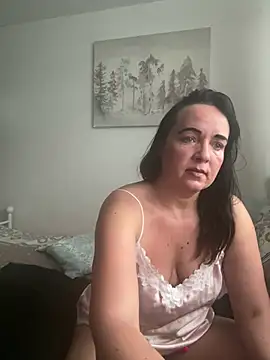 Snapshot of Dagmar92 chatting on 01-01-25, 10:21 Dagmar92 online show from 01-01-25, 10:21