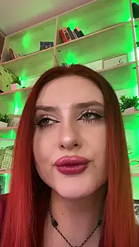 AnnaRichmond online show from 12-14-25, 05:13