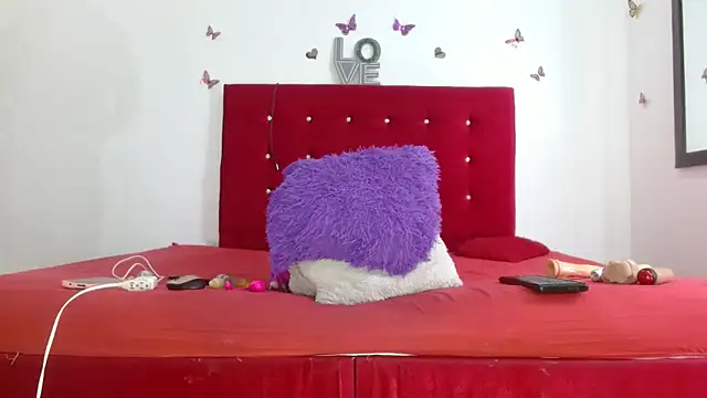 Snapshot of kattysex74 chatting on 10-14-25, 02:51 kattysex74 online show from 10-14-25, 02:51