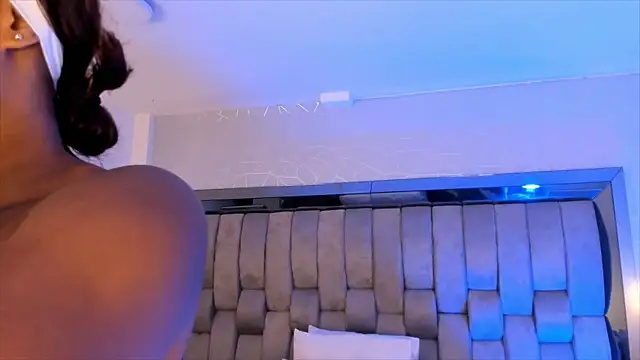 Snapshot of ChaynnaCooper chatting on 03-15-25, 12:34 ChaynnaCooper online show from 03-15-25, 12:34