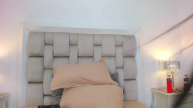 SamanthaFerrer   online show from 02-18-26, 07:54