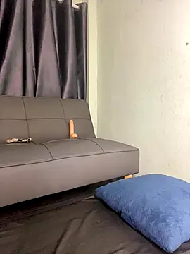 Snapshot of Ly_Coca24 chatting on 09-16-25, 12:50 Ly Coca24 online show from 09-16-25, 12:50