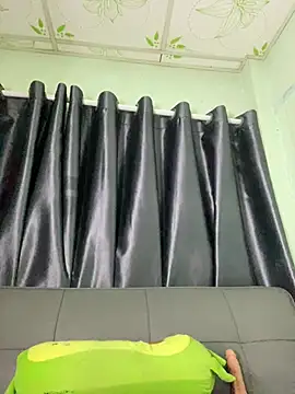 Snapshot of Ly_Coca24 chatting on 01-18-26, 07:17 Ly Coca24 online show from 01-18-26, 07:17