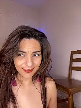 Chanel shaw online show from 11-05-25, 12:54