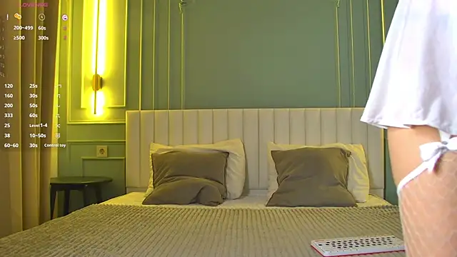 RizeShiro online show from 04-22-26, 05:21