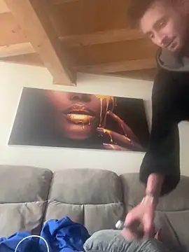 Bigkisslove online show from 03-22-26, 08:40