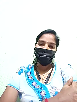 Snapshot of anusiya01 chatting on 01-29-25, 04:41 anusiya01 online show from 01-29-25, 04:41