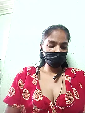 Snapshot of anusiya01 chatting on 02-26-25, 06:15 anusiya01 online show from 02-26-25, 06:15