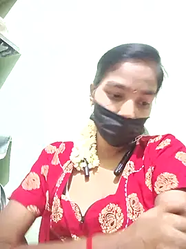 Snapshot of anusiya01 chatting on 03-22-25, 01:52 anusiya01 online show from 03-22-25, 01:52