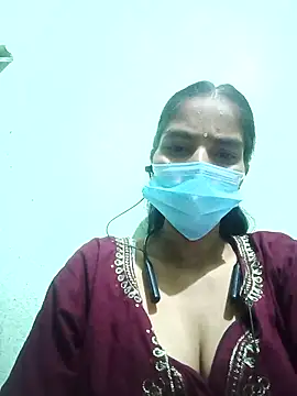 Snapshot of anusiya01 chatting on 11-21-25, 03:00 anusiya01 online show from 11-21-25, 03:00