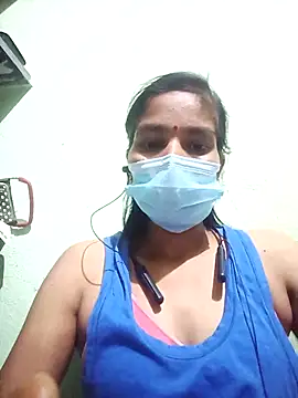 Snapshot of anusiya01 chatting on 12-04-25, 04:27 anusiya01 online show from 12-04-25, 04:27