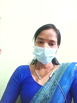 Snapshot of anusiya01 chatting on 12-14-25, 06:30 anusiya01 online show from 12-14-25, 06:30