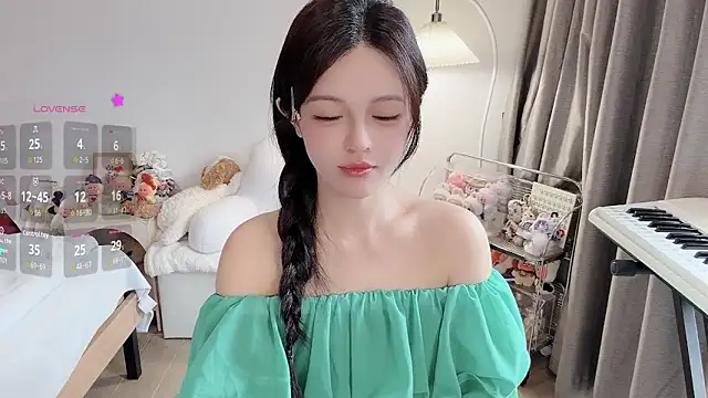Snapshot of S-wan chatting on 05-17-26, 05:16 S-wan online show from 05-17-26, 05:16