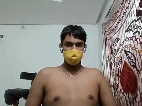 brownguy1234 online show from 12-06-24, 08:05