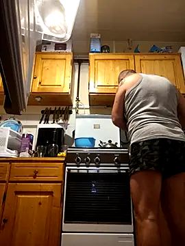 intx800 online show from 10-23-25, 02:11