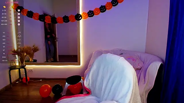 Snapshot of an6elica chatting on 10-29-25, 02:36 an6elica online show from 10-29-25, 02:36