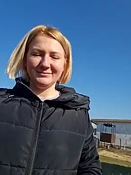 -Schweppes- online show from 02-24-25, 10:15