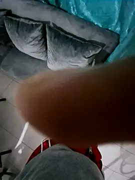 Snapshot of Brayan-_ chatting on 09-21-25, 07:48 Brayan- online show from 09-21-25, 07:48