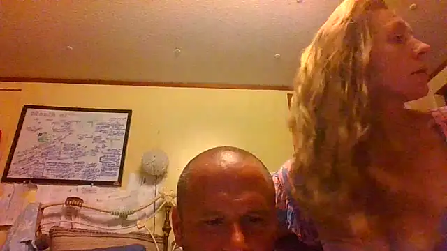 Snapshot of raybo715 chatting on 05-31-26, 04:31 raybo715 online show from 05-31-26, 04:31