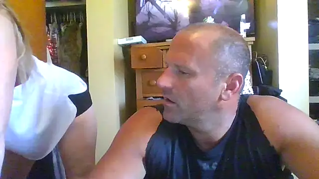 raybo715 online show from 06-03-26, 04:23