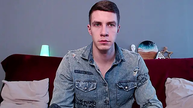 Snapshot of Chris_Brien chatting on 02-09-25, 04:57 Chris Brien online show from 02-09-25, 04:57