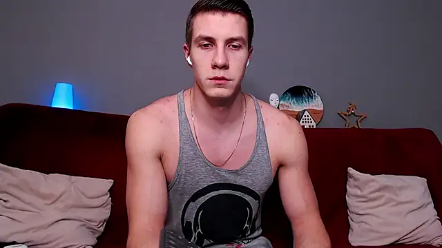 Snapshot of Chris_Brien chatting on 02-25-25, 02:33 Chris Brien online show from 02-25-25, 02:33