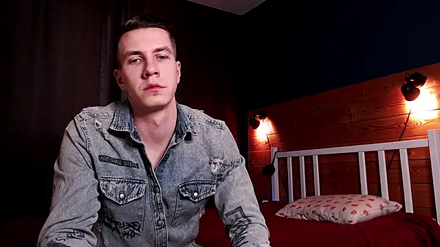 Snapshot of Chris_Brien chatting on 03-06-25, 05:14 Chris Brien online show from 03-06-25, 05:14