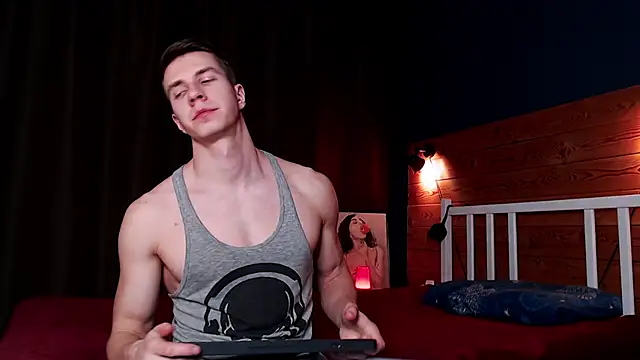 Snapshot of Chris_Brien chatting on 03-20-25, 07:57 Chris Brien online show from 03-20-25, 07:57