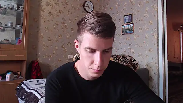 Snapshot of Chris_Brien chatting on 10-10-25, 08:24 Chris Brien online show from 10-10-25, 08:24