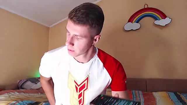 Snapshot of Chris_Brien chatting on 11-02-25, 04:20 Chris Brien online show from 11-02-25, 04:20