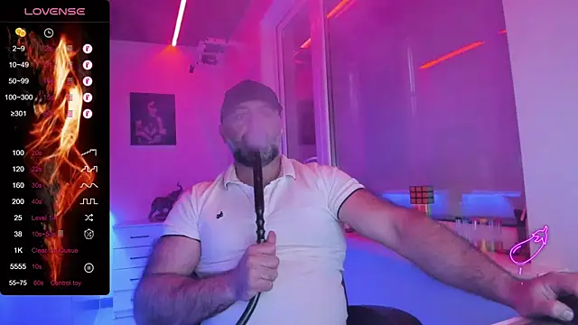 MAGABEAR077 online show from 04-10-26, 04:28