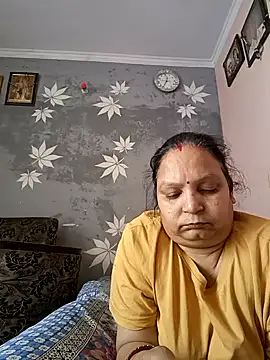 Kavya kapoor online show from 03-11-25, 07:04