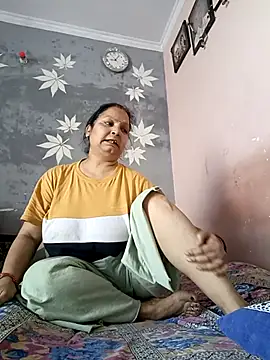 Kavya kapoor online show from 03-12-25, 03:35